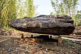 Balancing Boulder